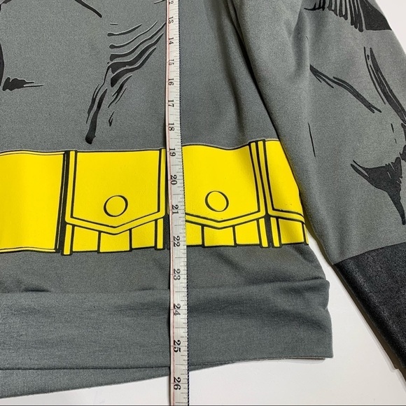 𝅺dc Comics Batman youth size 18Y hoodie - Picture 8 of 8